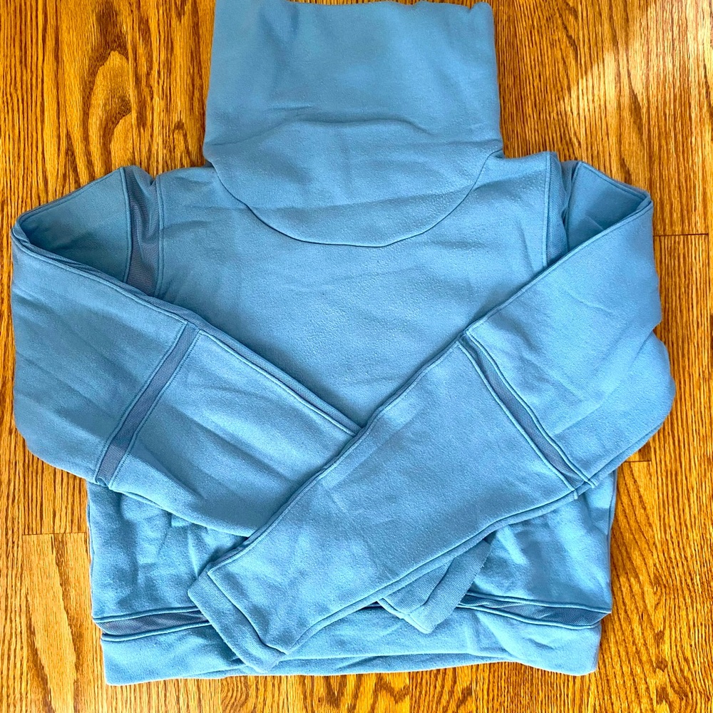 Alo Yoga Turtle Neck Pullover